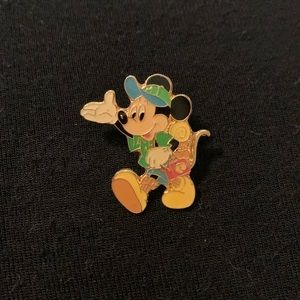 Disney Vintage Mickey Collector Pin